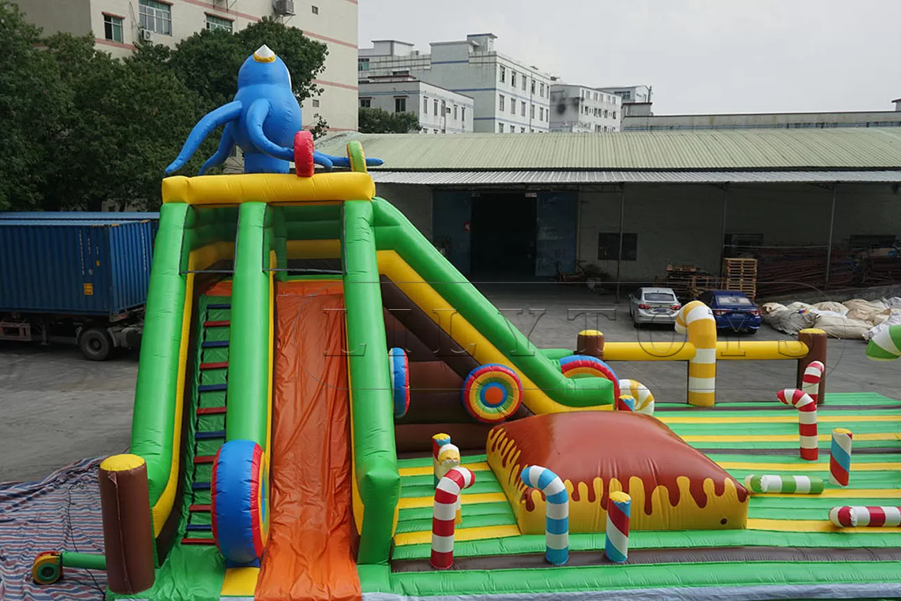 Inflatable  sport  bounce park su05