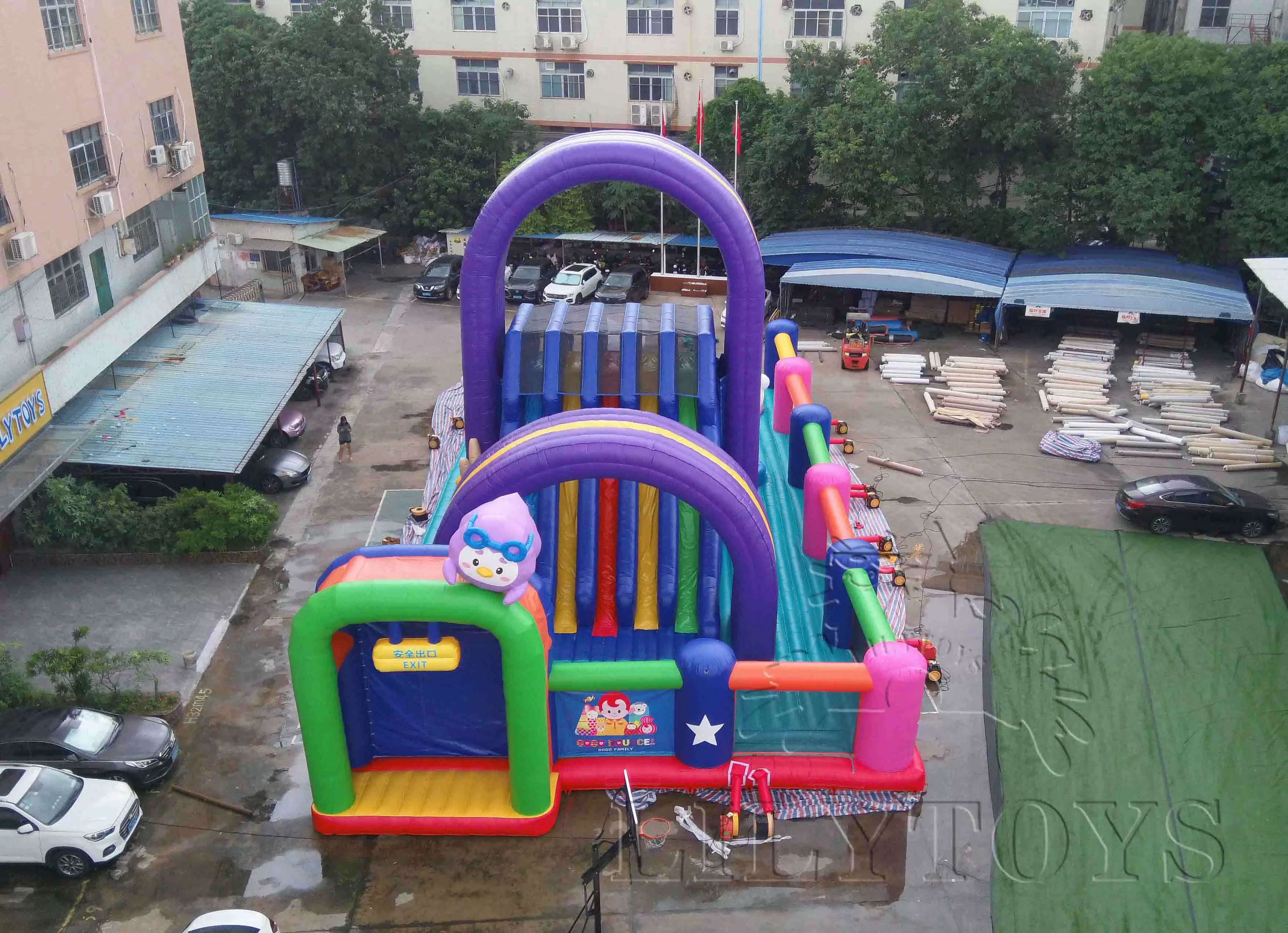 Inflatable  sport  bounce park su03