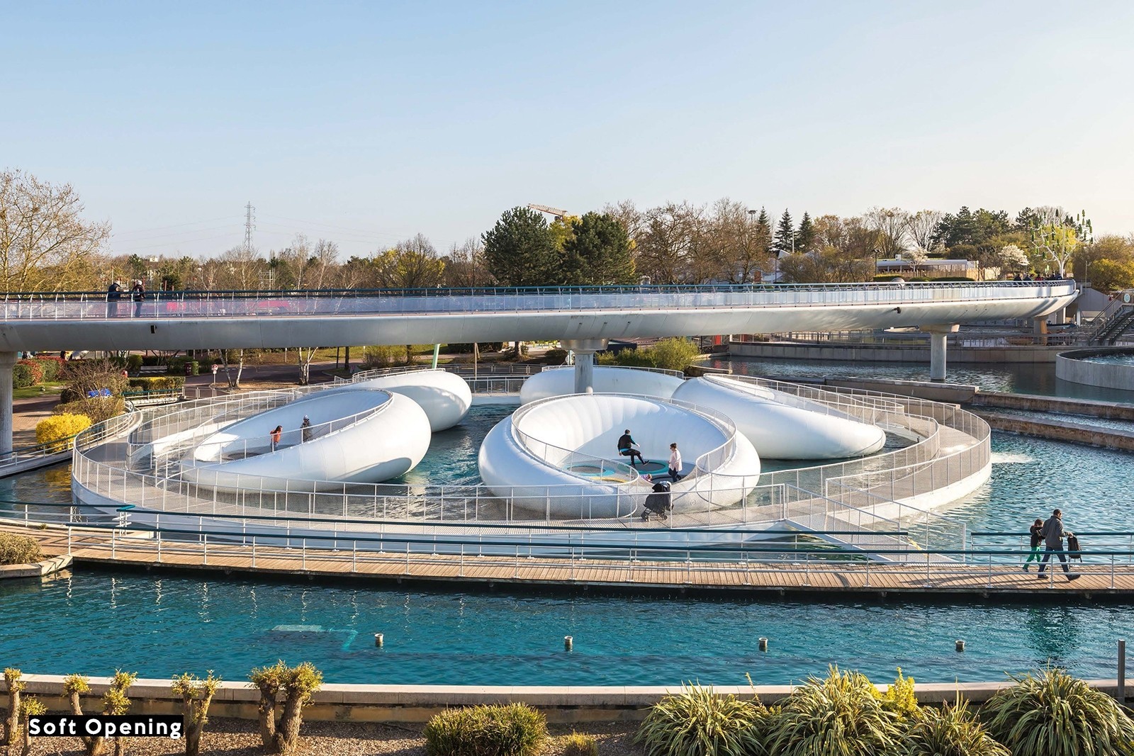 love jumping bridge water play equipment