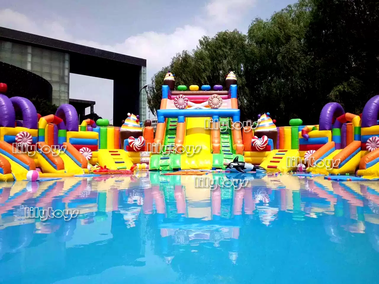 new candy inflatable ground water park