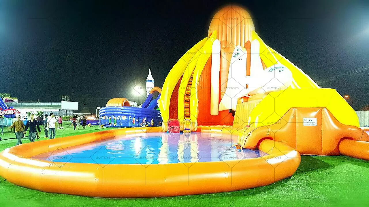 Plane station inflatable water park