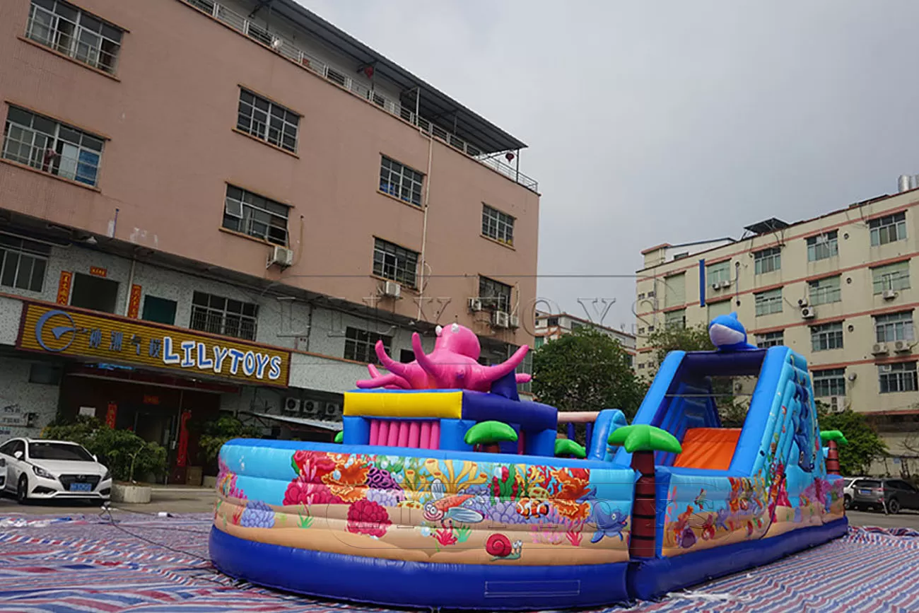 inflatable sea theme obstacle course for sale
