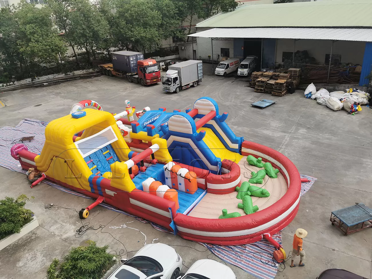 New giant obstacle course inflatable for rentals