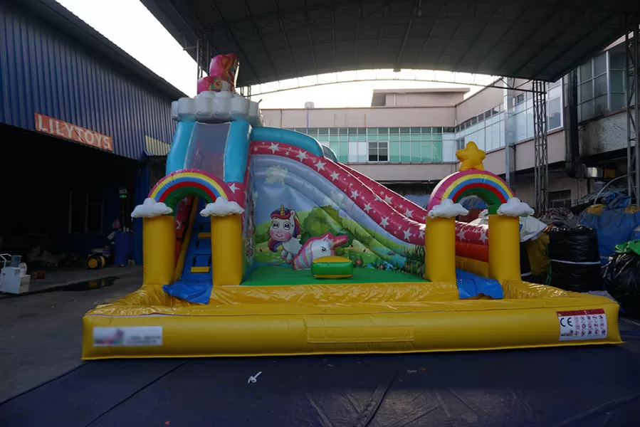 inflatable castle water slide