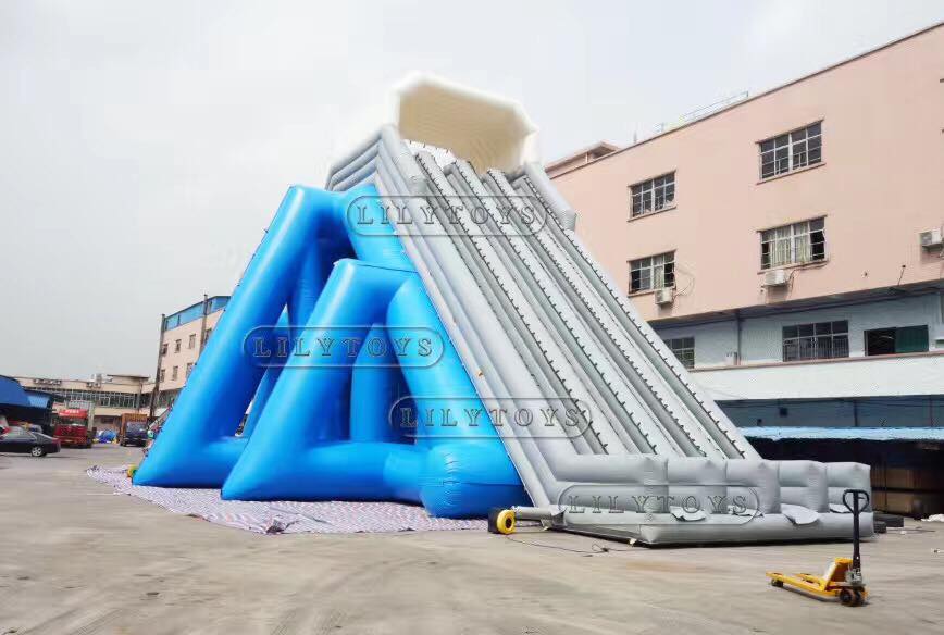 four lane giant inflatable water slide for adults