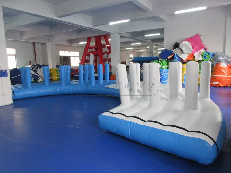 inflatable water park (1)