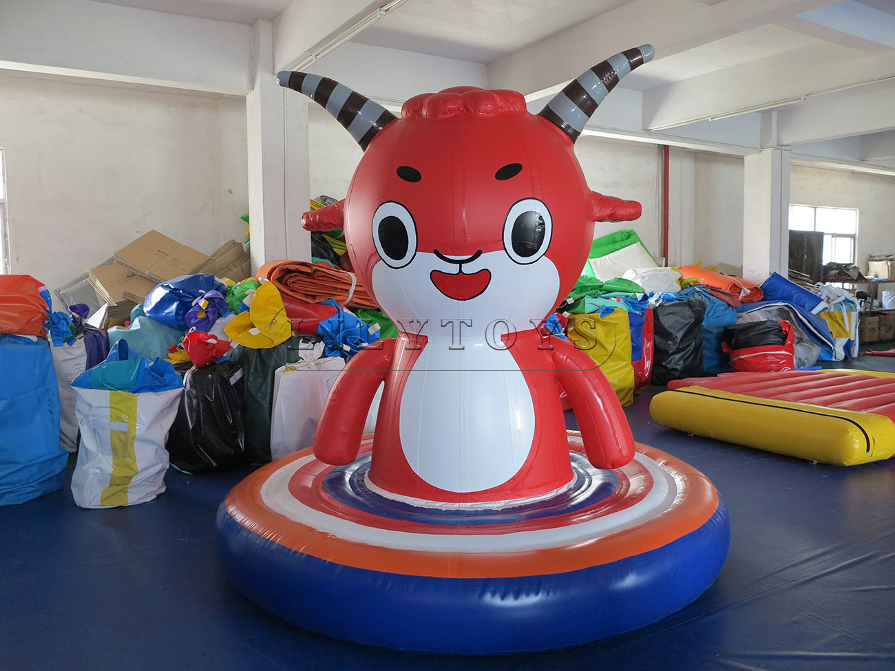 inflatable water park (42)