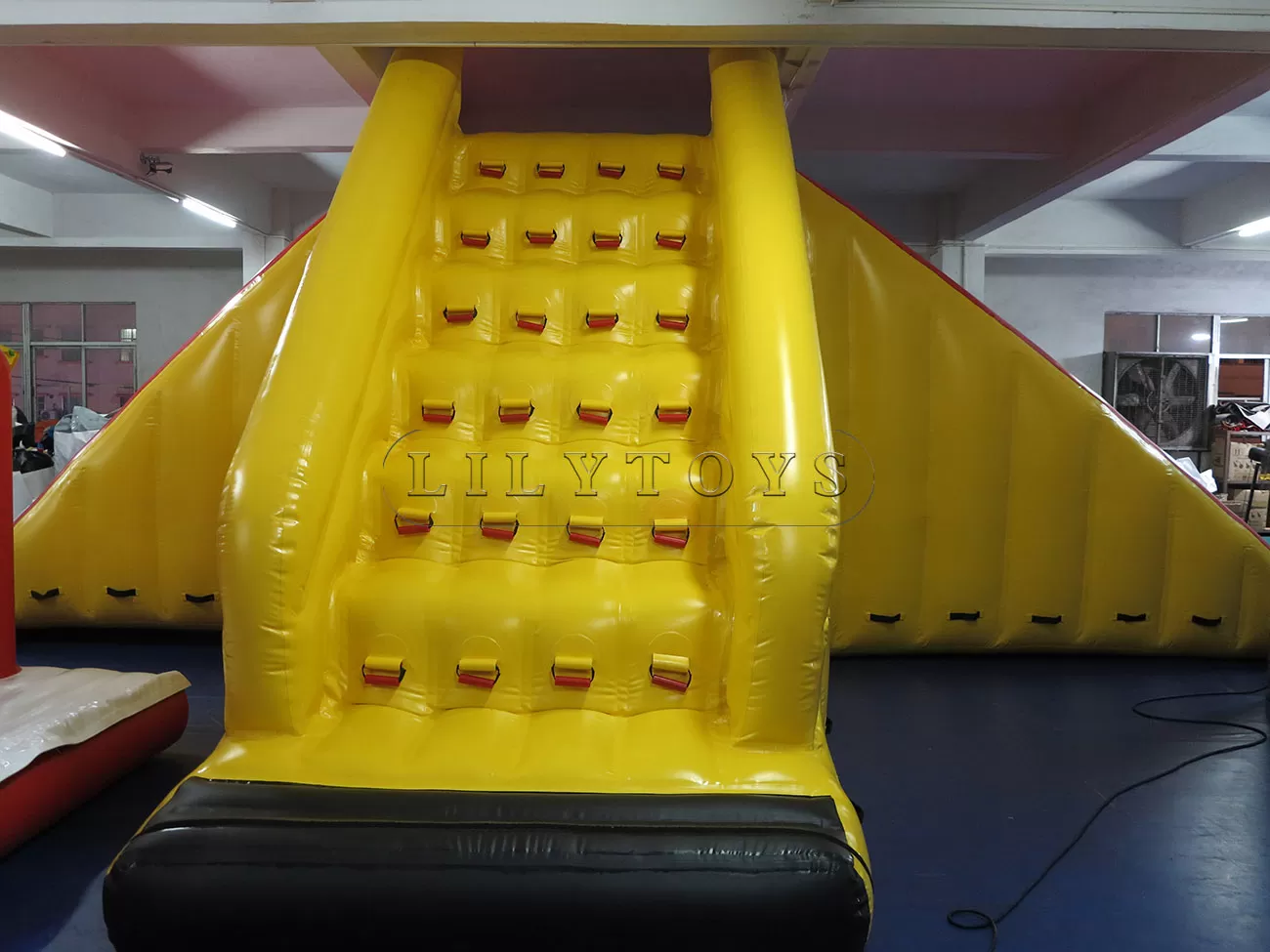 inflatable water park (54)