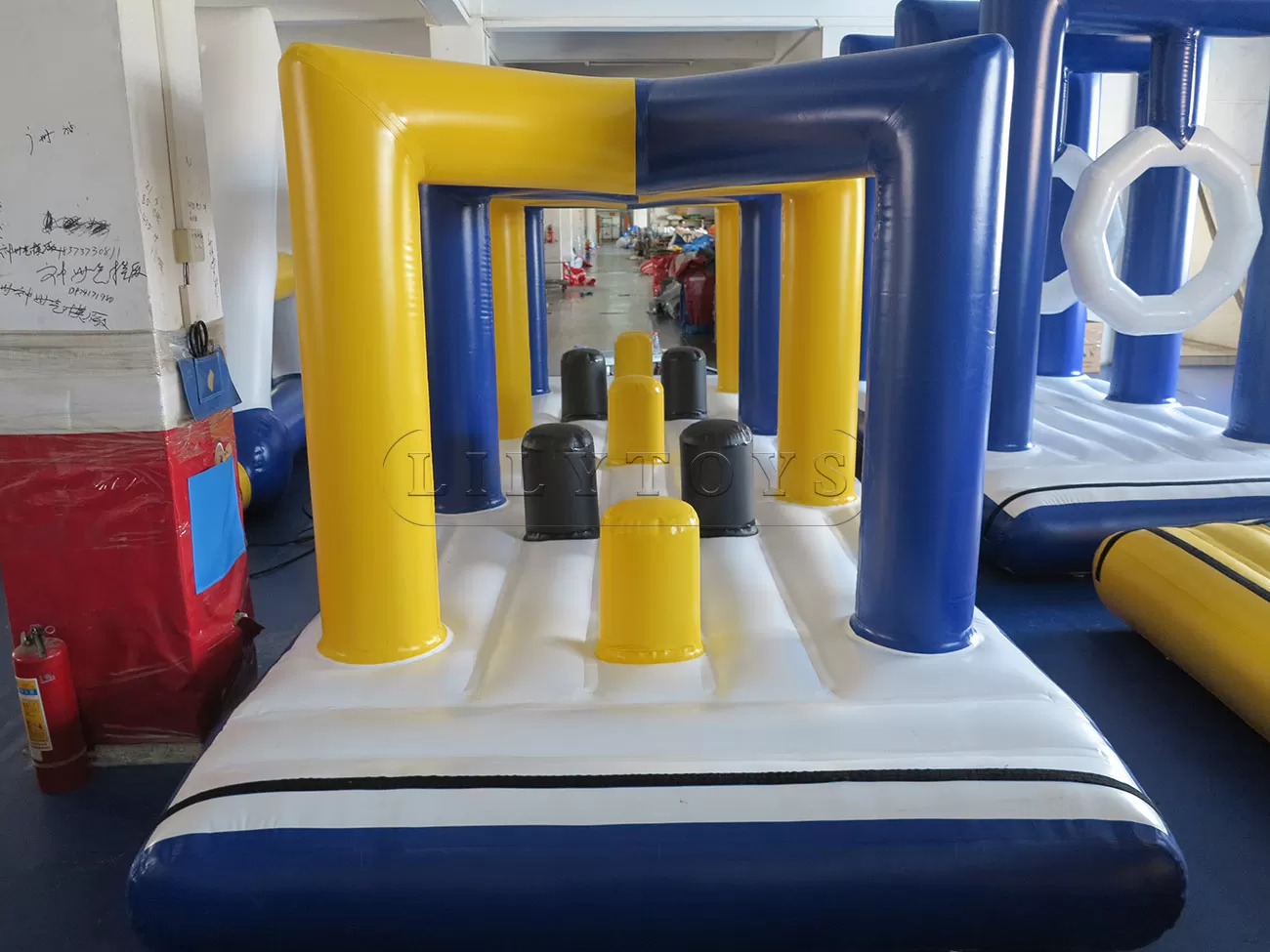 inflatable water park (60)