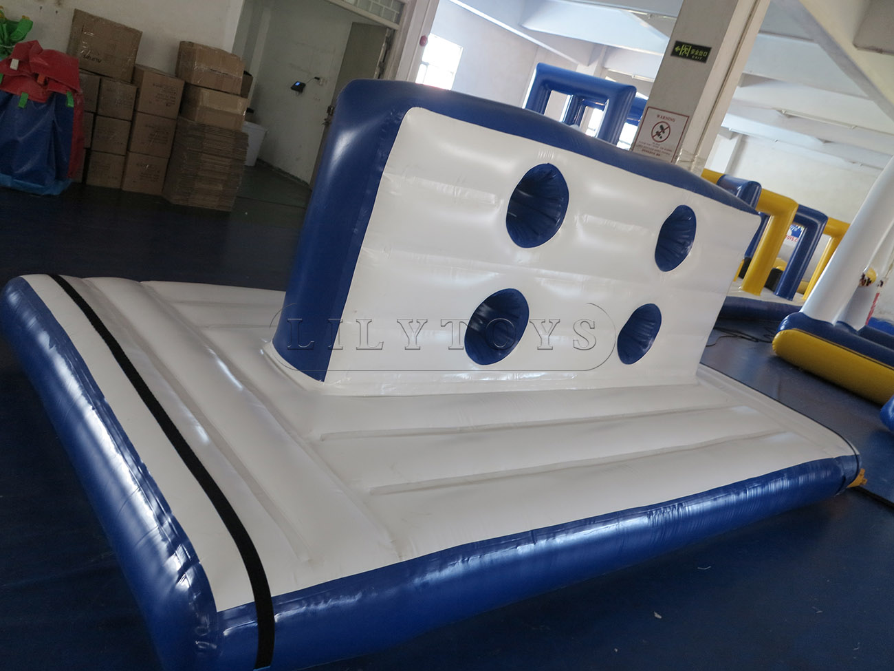 inflatable water park (65)
