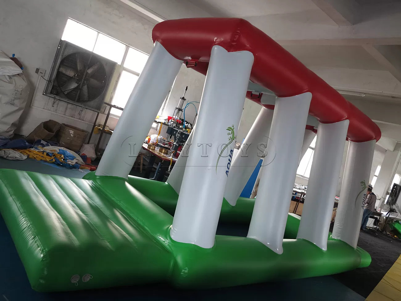 inflatable water park (78)