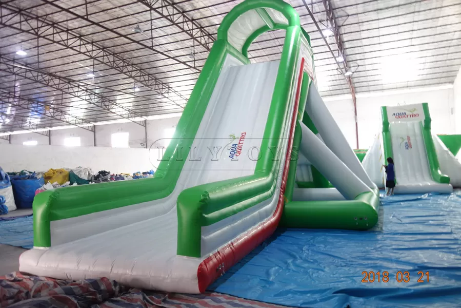 inflatable water slide (1)