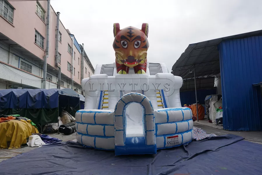 Little Tiger Christmas Inflatable Slide