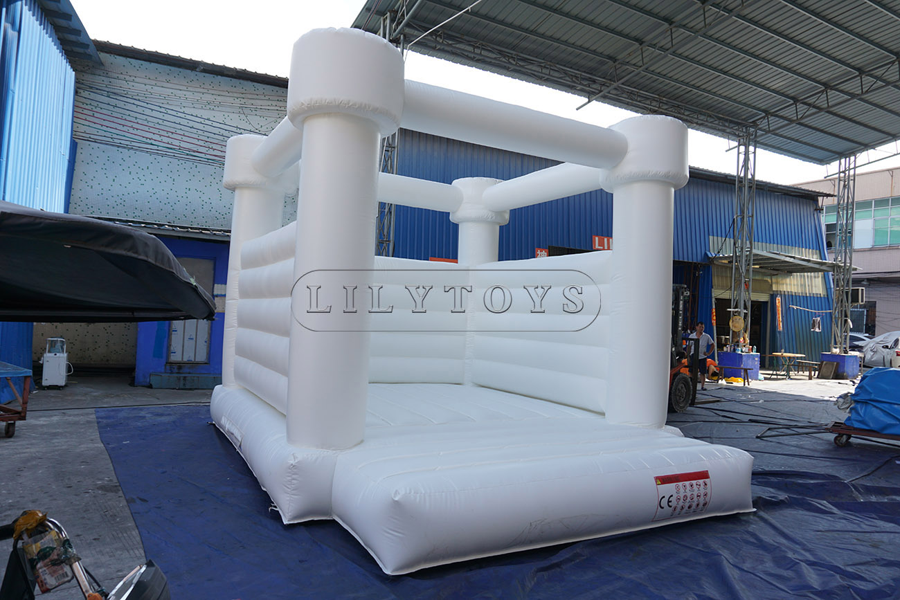 good quality inflatable wedding bouncer white bouncy castle