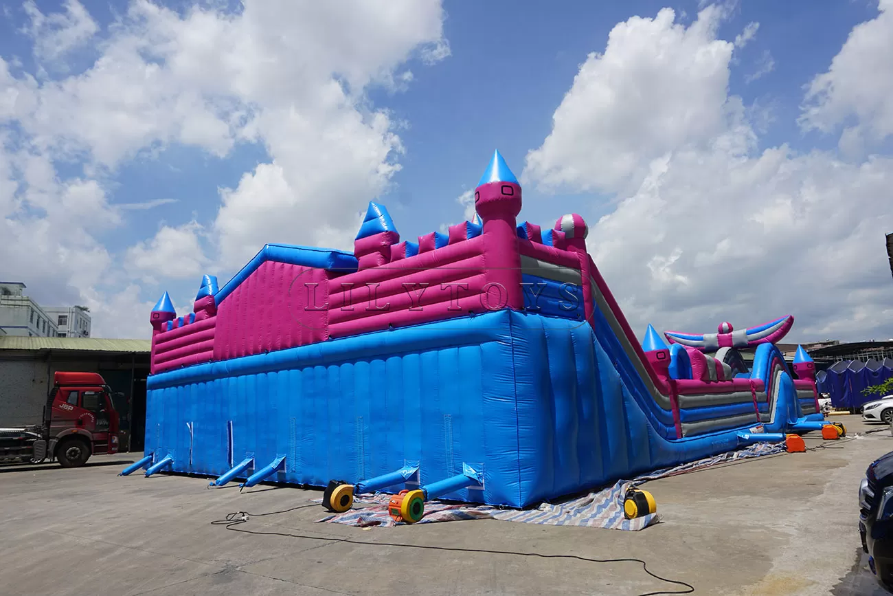 Giant inflatable theme park playground