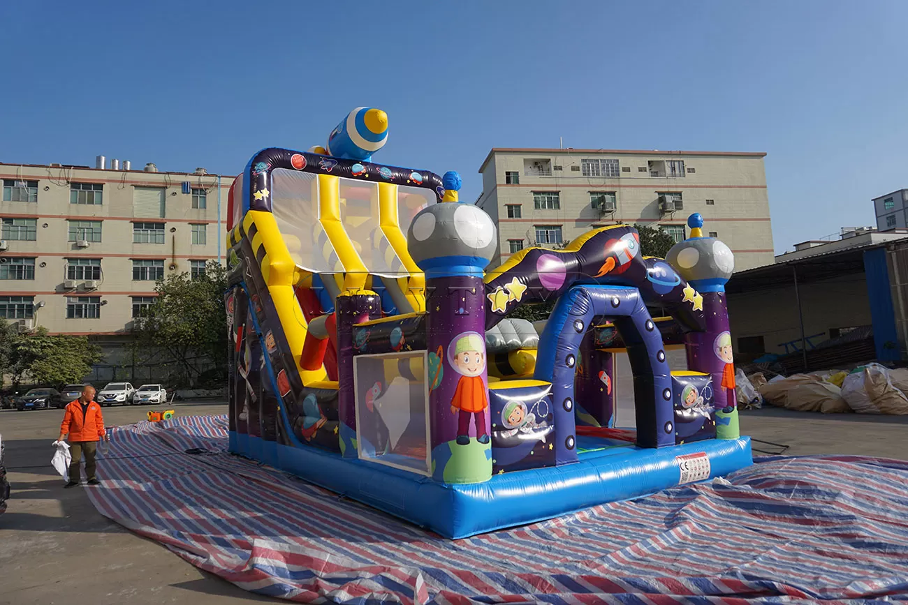 Inflatable Children Giant Spacewalk Inflatable Dry Slide