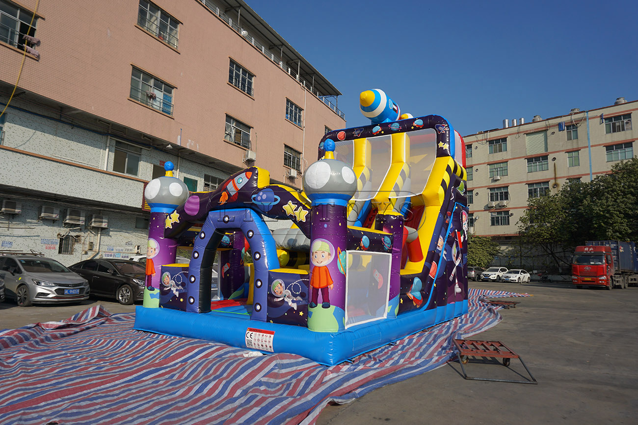 Inflatable Children Giant Spacewalk Inflatable Dry Slide