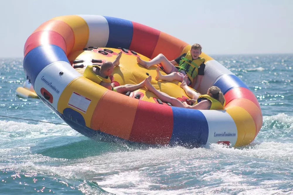 inflatable hurricane boat spinning ufo towable tube