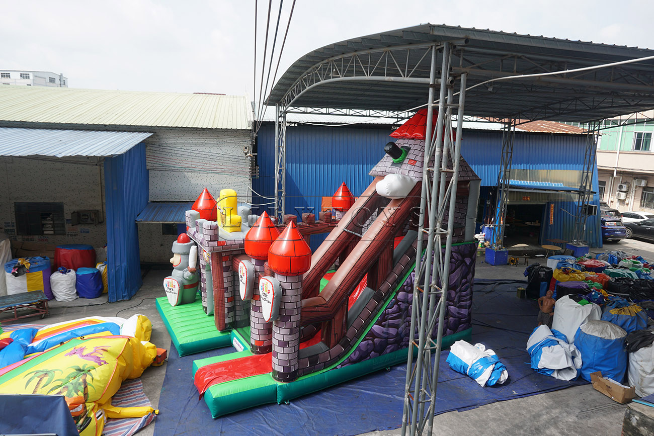 amusement park equipment bounce house large inflatable
