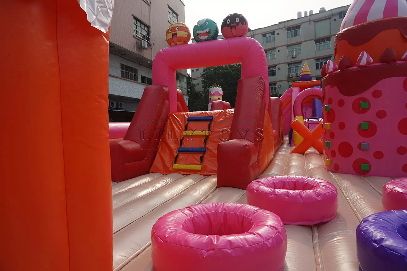 Birthday cake inflatable playground bouncy trampoline