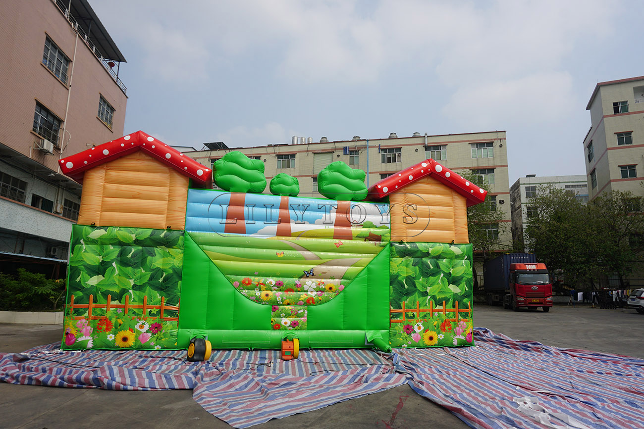 Minions jungle tree house animal inflatable fun city for fun