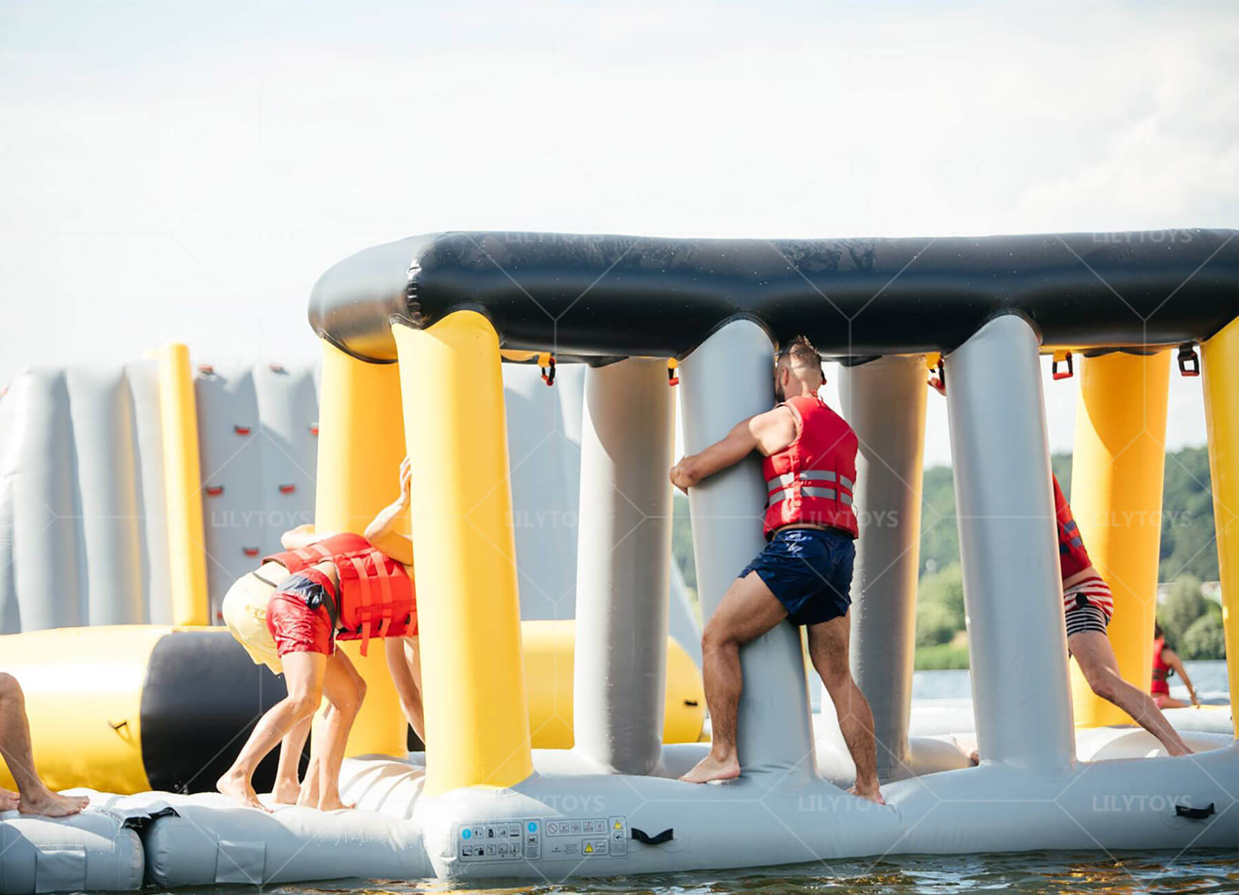 inflatable land obstacle course