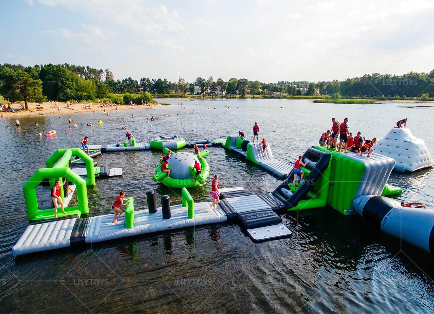 inflatable floating water park for lake