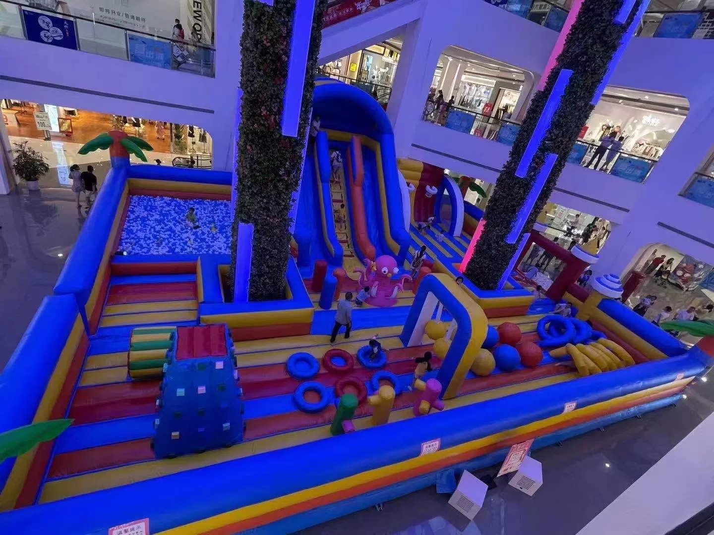 indoor inflatable theme park for shoping mall