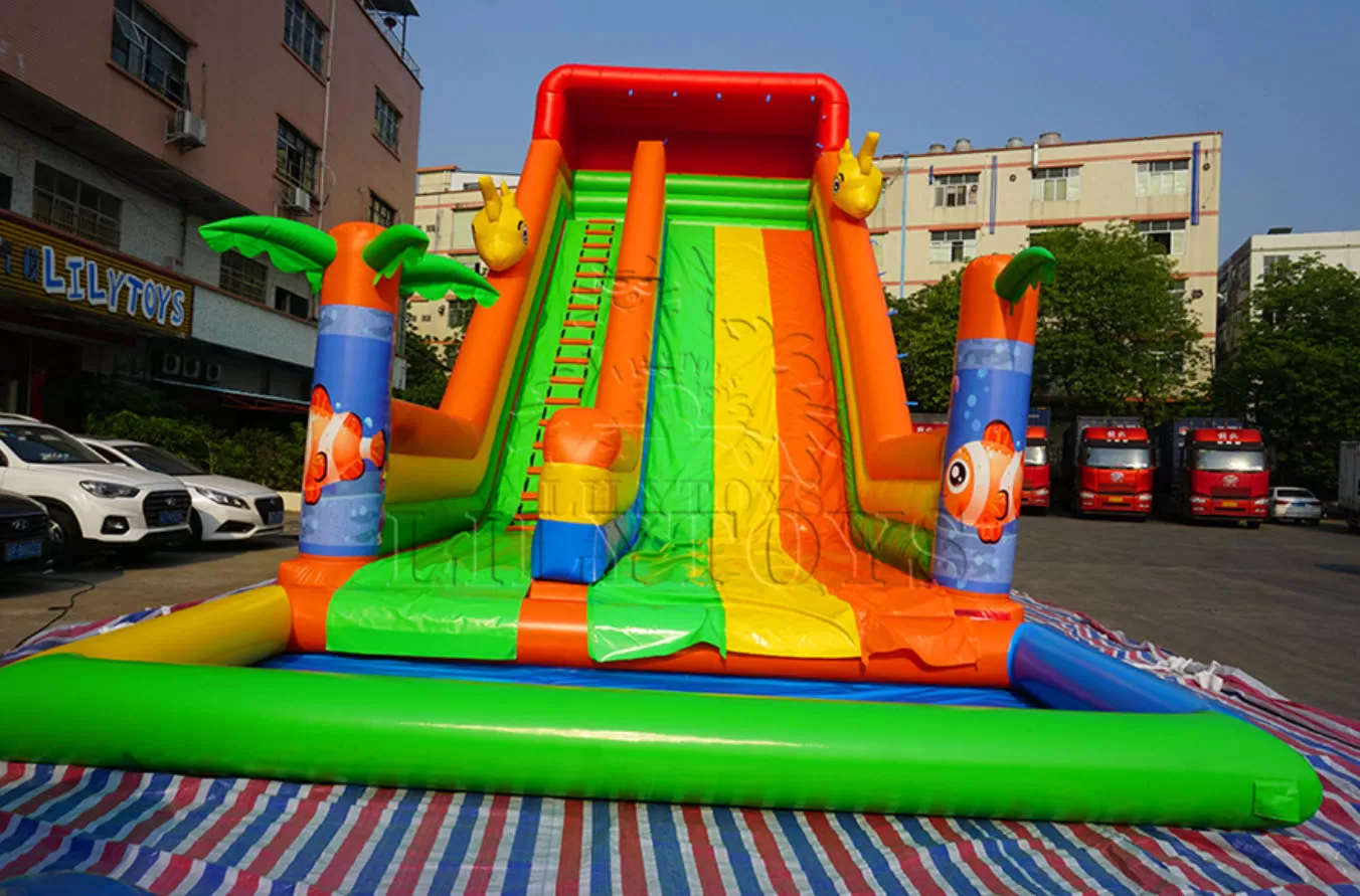 high inflatable water slide with pool