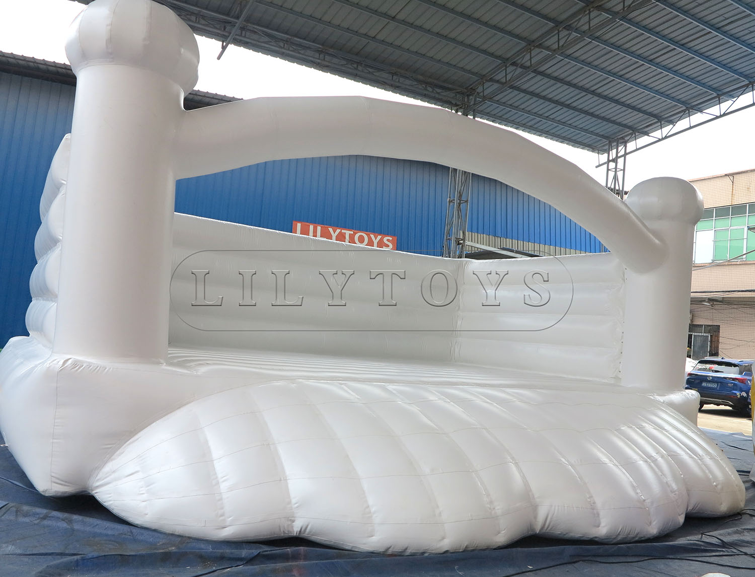 airtight  inflatable white air water  bounce for sea lake