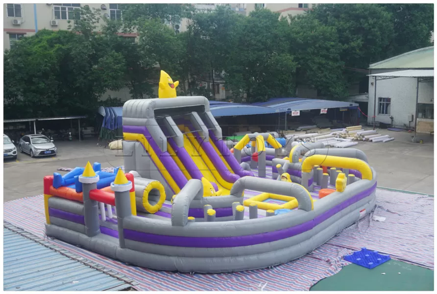 inflatable big playground funcity-04