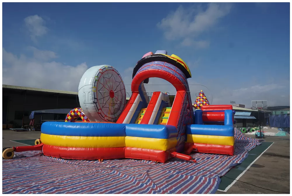 inflatable big playground funcity-06