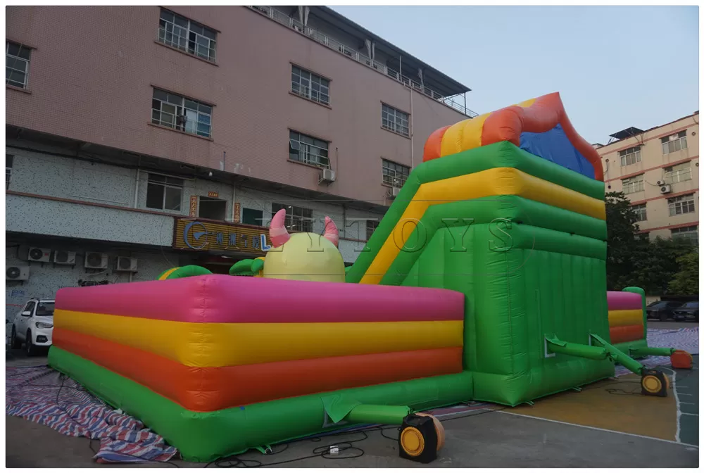 inflatable big playground funcity-08