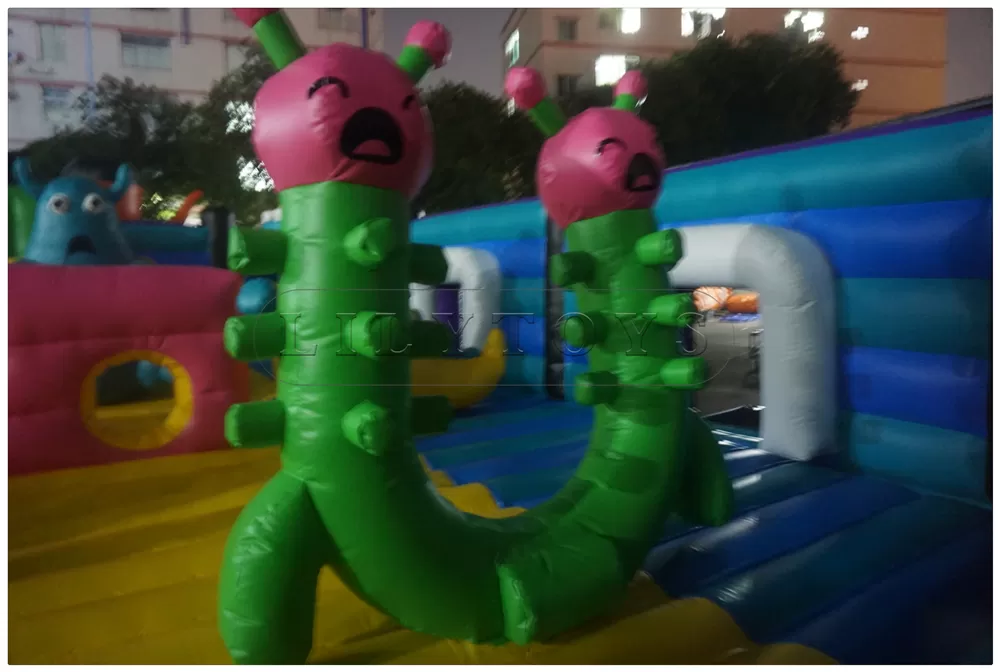 inflatable big playground funcity-09
