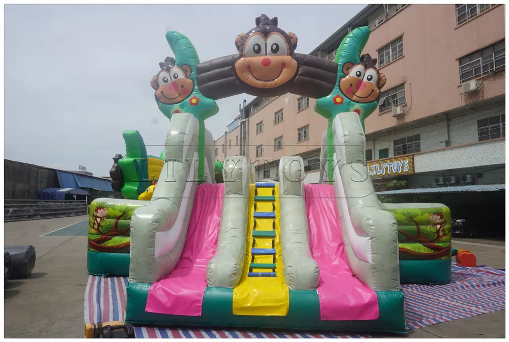 inflatable big playground funcity-12