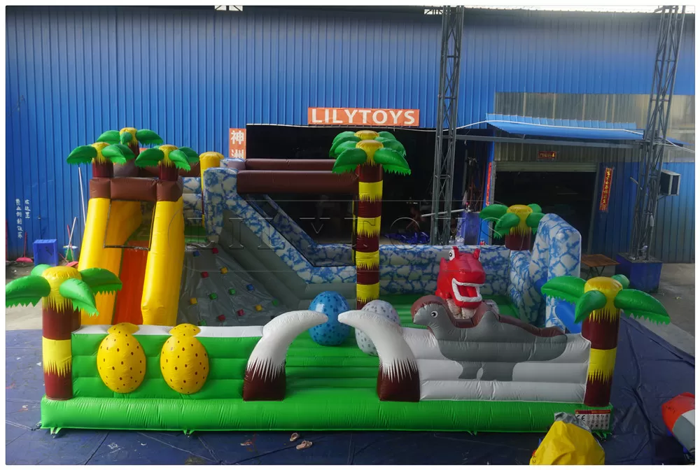 inflatable big playground funcity-26