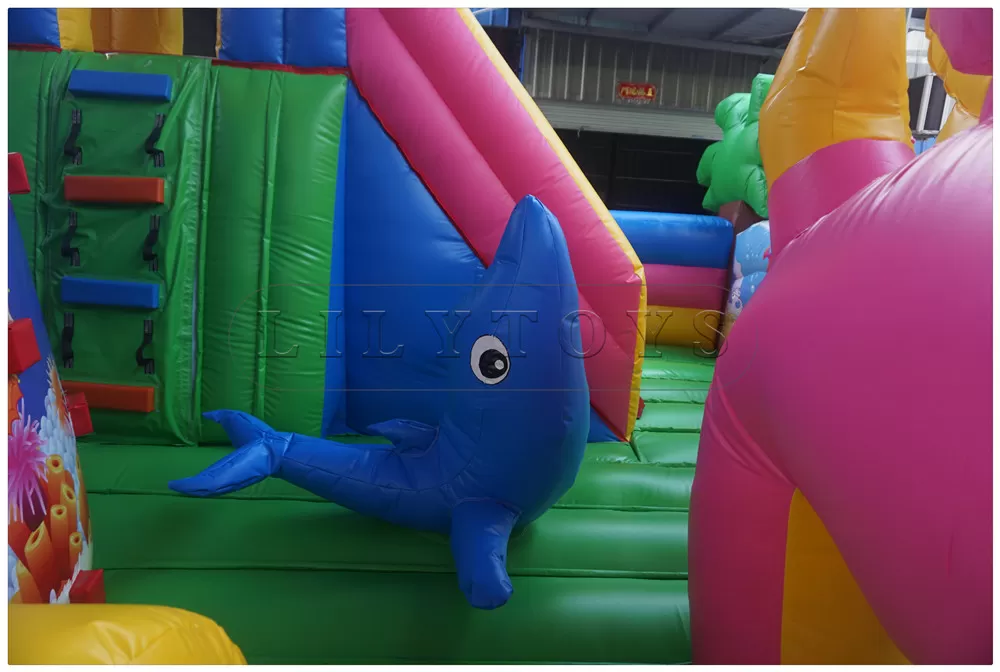 inflatable big playground funcity-27