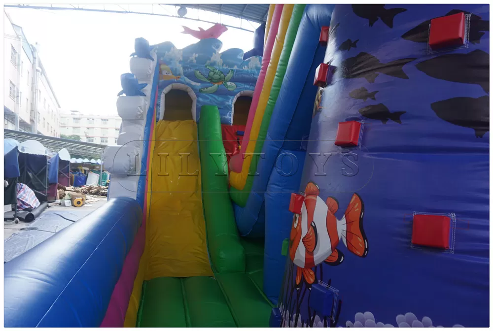 inflatable big playground funcity-27