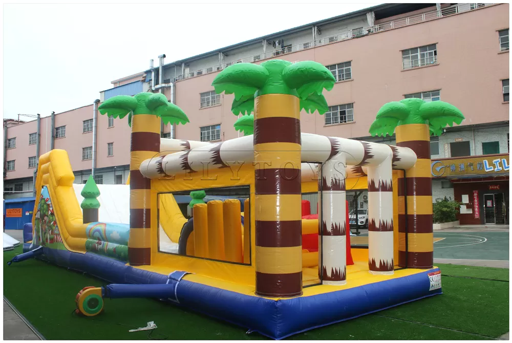 inflatable obstacle course -15