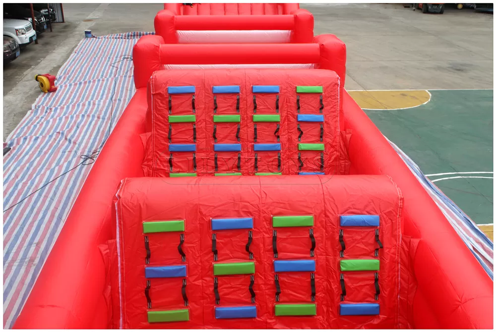 inflatable obstacle course -17