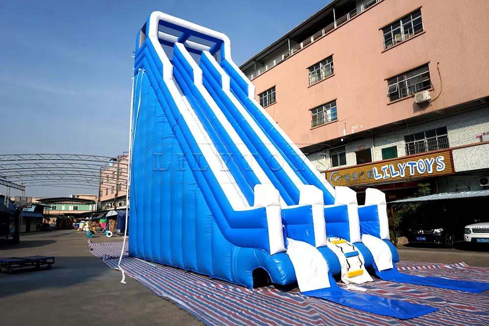 inflatable waterslide-24