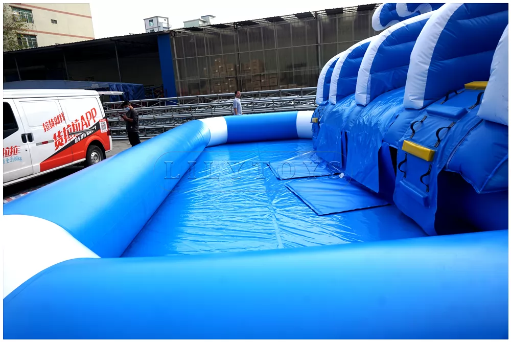 inflatable waterslide-33