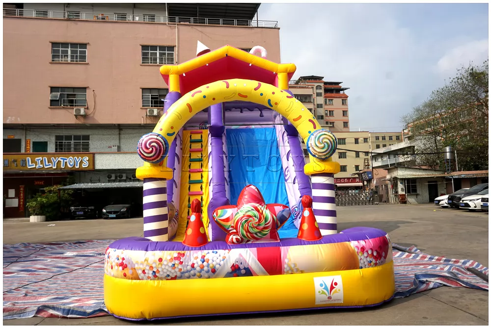 inflatable waterslide-40