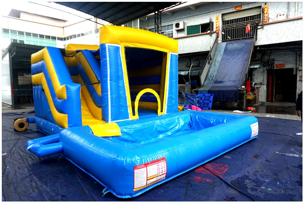 inflatable waterslide-44