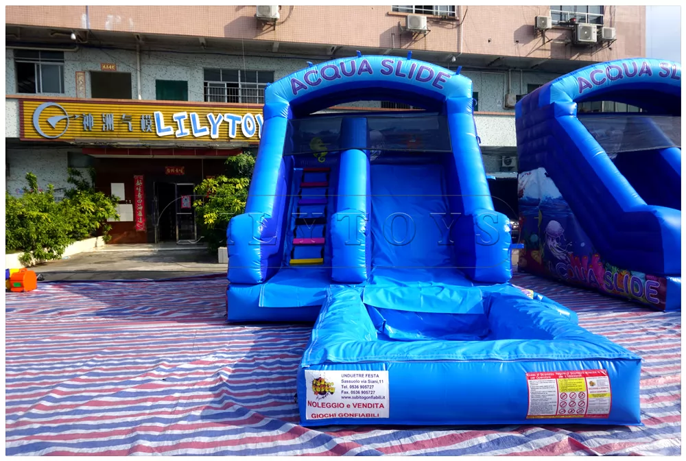 inflatable waterslide-47