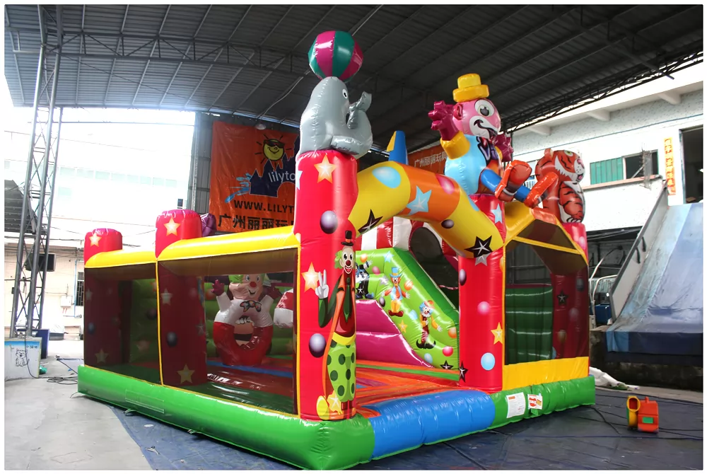 inflatable bouncer castle -02