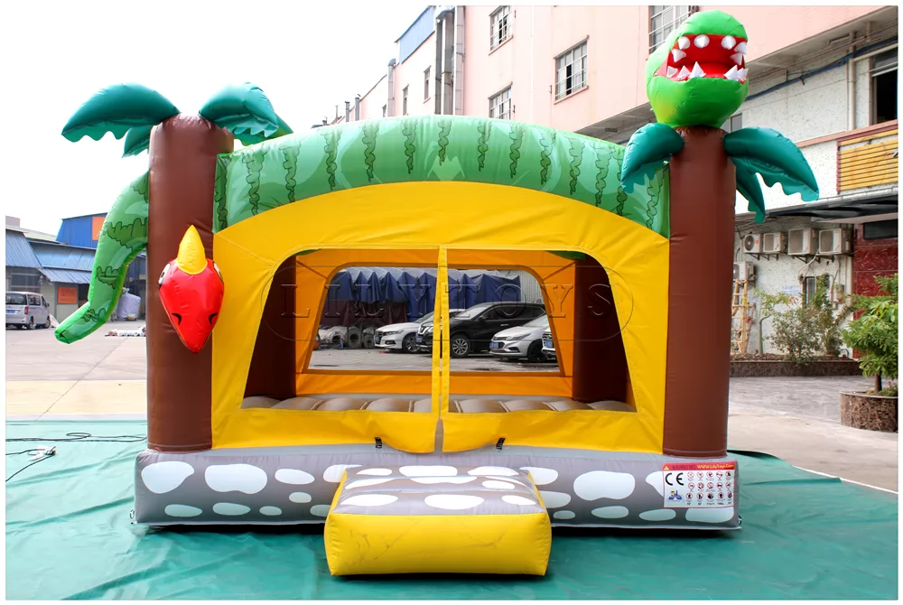 inflatable bounce castle-08