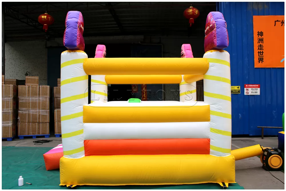 inflatable bounce castle-11