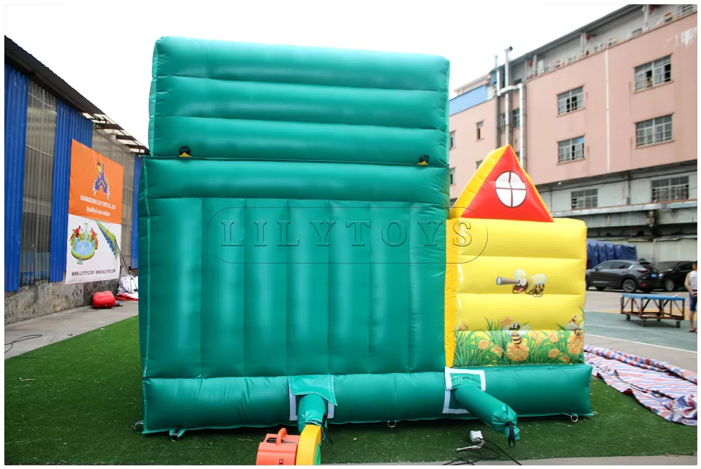 inflatable bounce castle-13