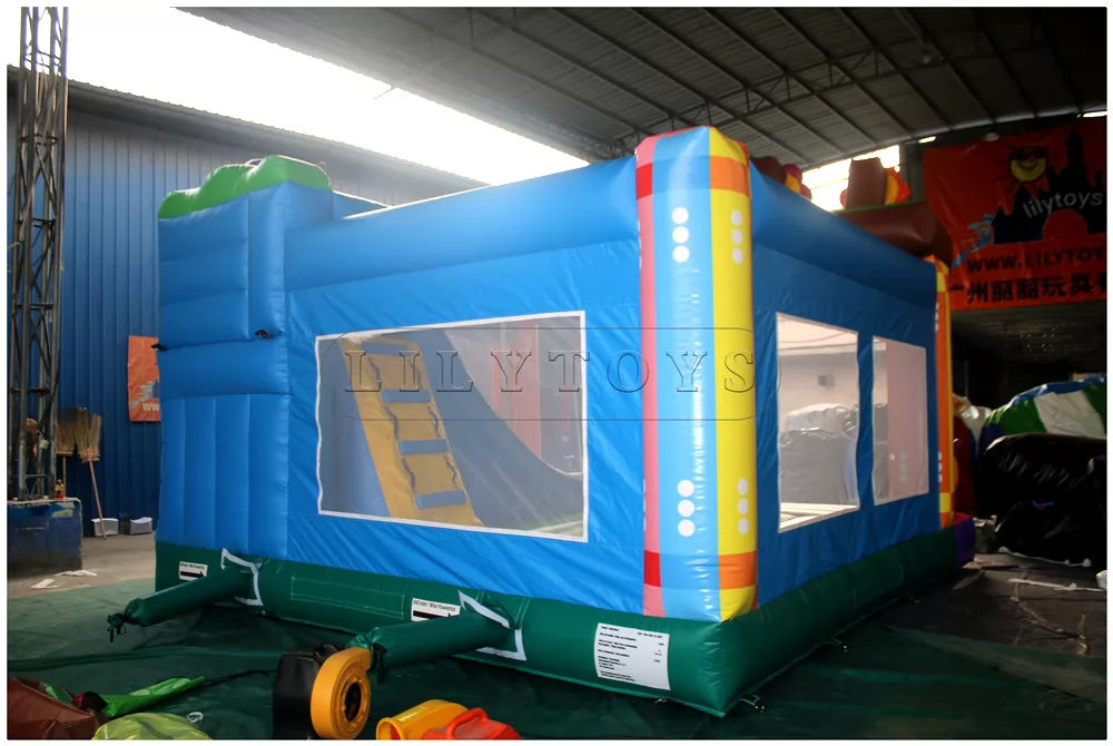 inflatable bounce castle-16